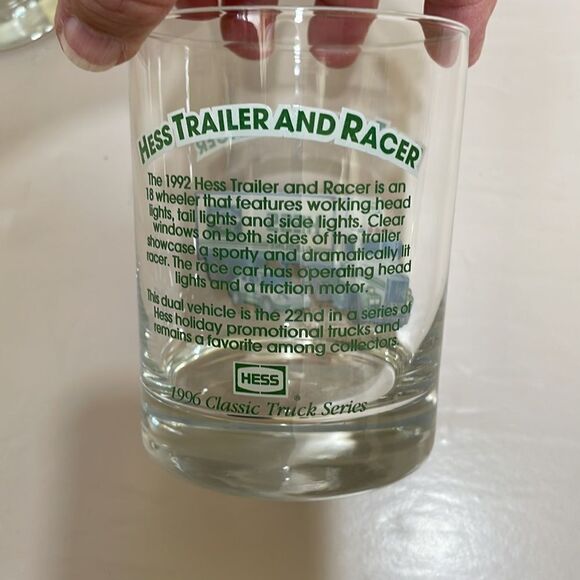 HESS 1996 CLASSIC TRUCK SERIES GLASSES SET OF 4 - Picture 9 of 11